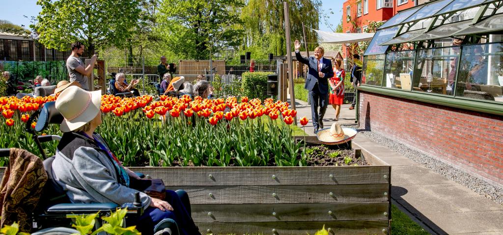 Koning komt langs bij Lindendael - Omring