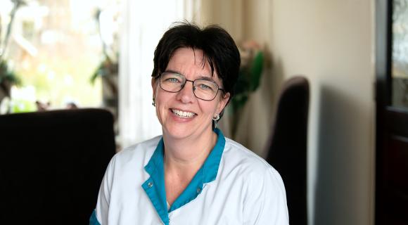 thuiszorgmedewerkster Krista van den Berg