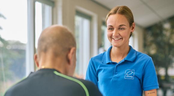 Omring Fitness - Noa met cliënt