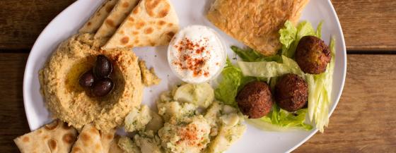 hummus hapjes naan